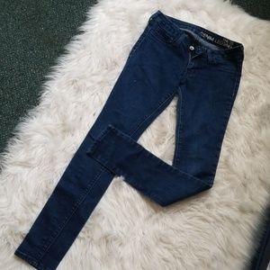 Bullhead dark wash skinny jeans